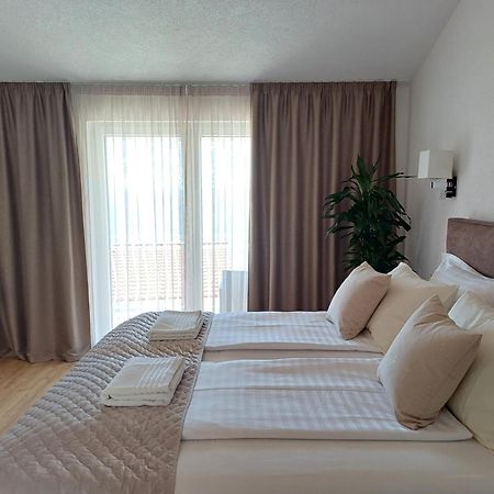 Apartments Jaksic Трогир Екстериор снимка